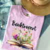 booktrovert tee shirt