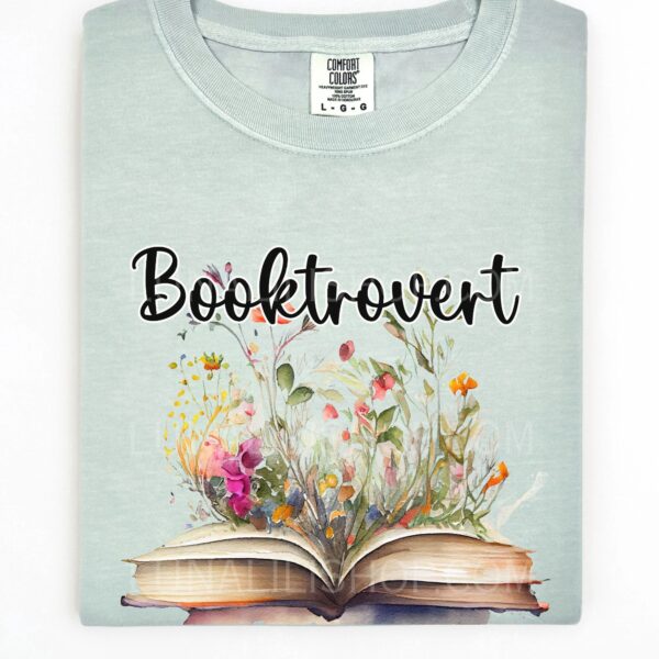 Booktrovert Tee Shirt